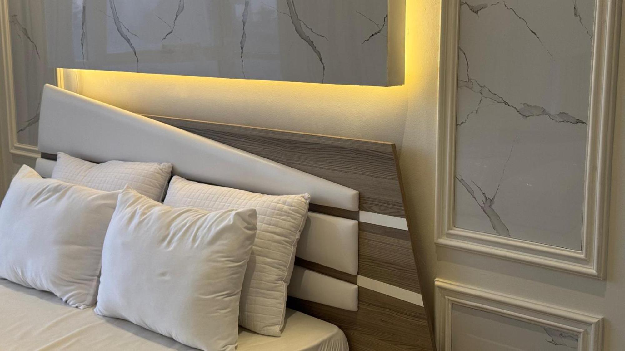 Апартаменты بحرية فاخرة بمنطقة الدهاريز السياحية Luxury Sea View In Dahariz, *