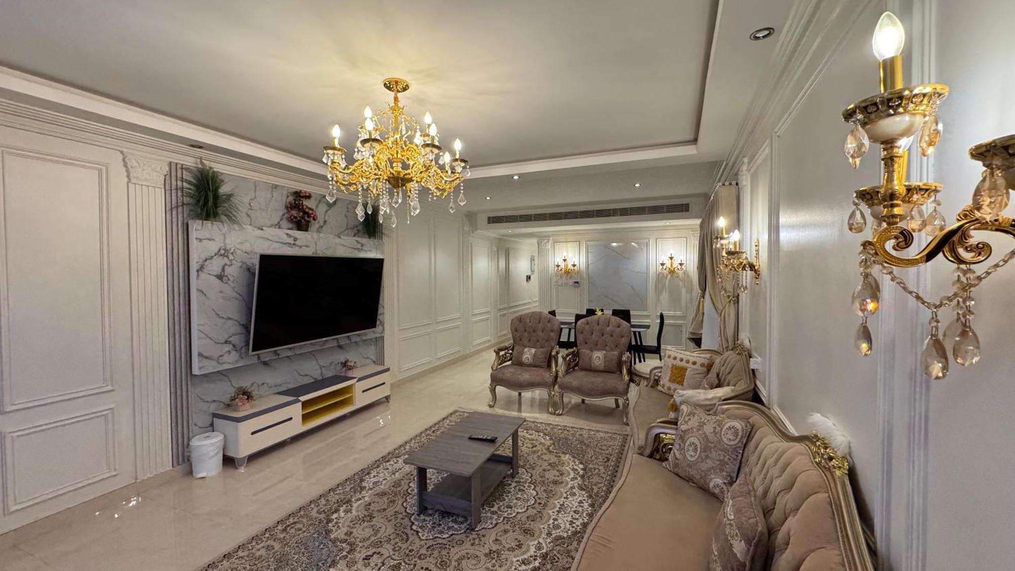 Апартаменты بحرية فاخرة بمنطقة الدهاريز السياحية Luxury Sea View In Dahariz, *